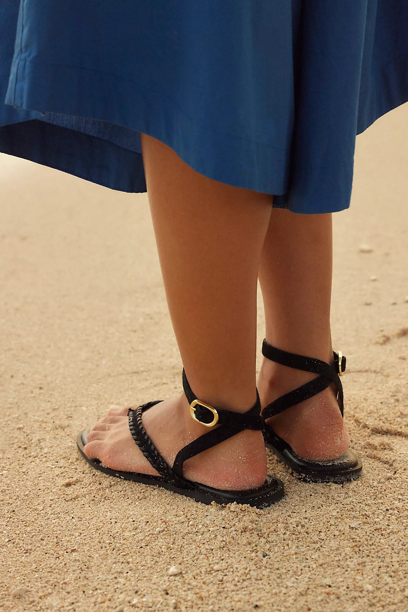 Waverly Whipstitch Thong - Black