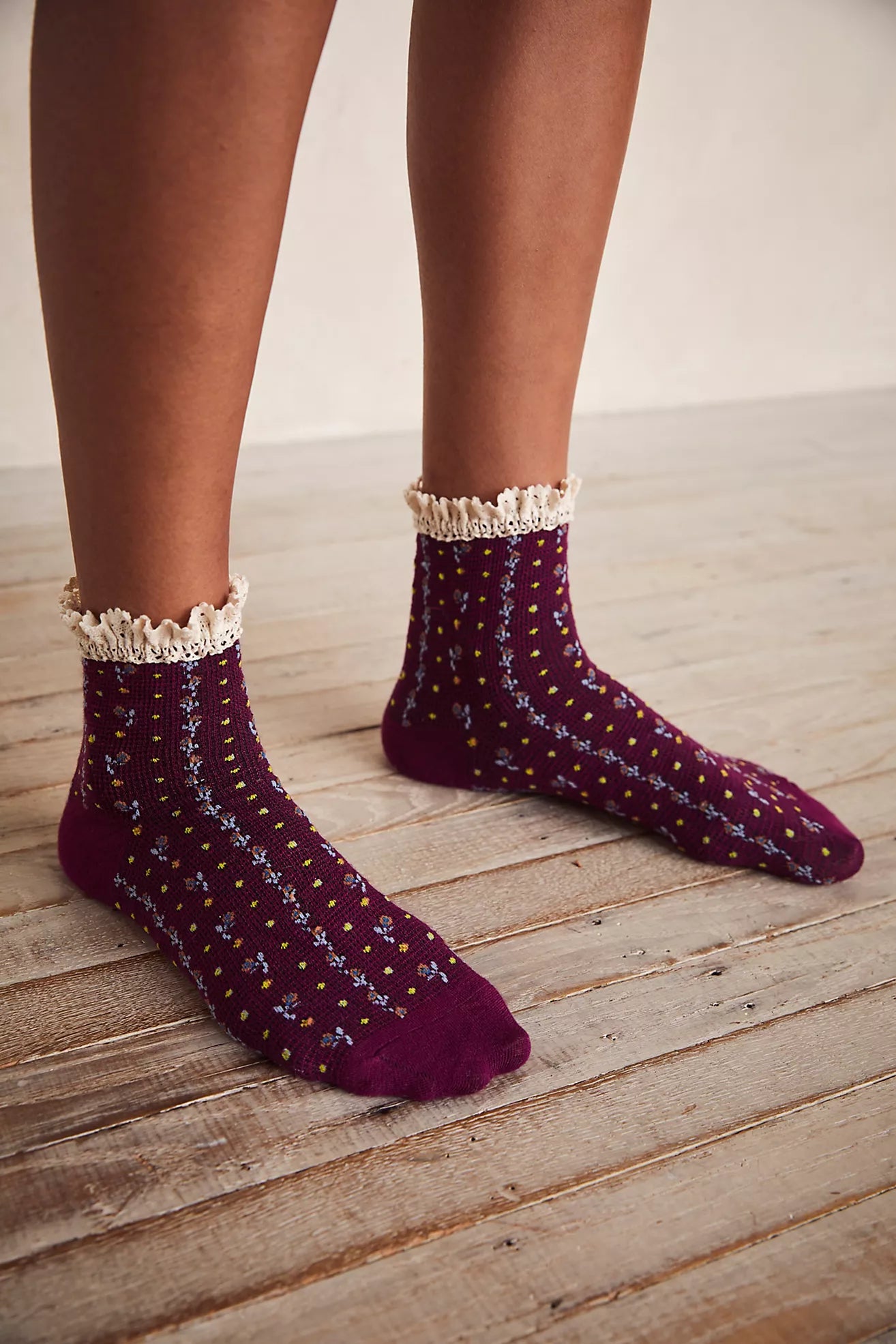 Rosebud Waffle Knit Sock - Dahlia