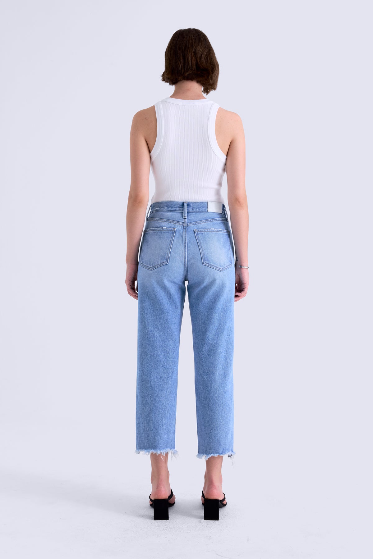Cassie Crop Jean - Traveler