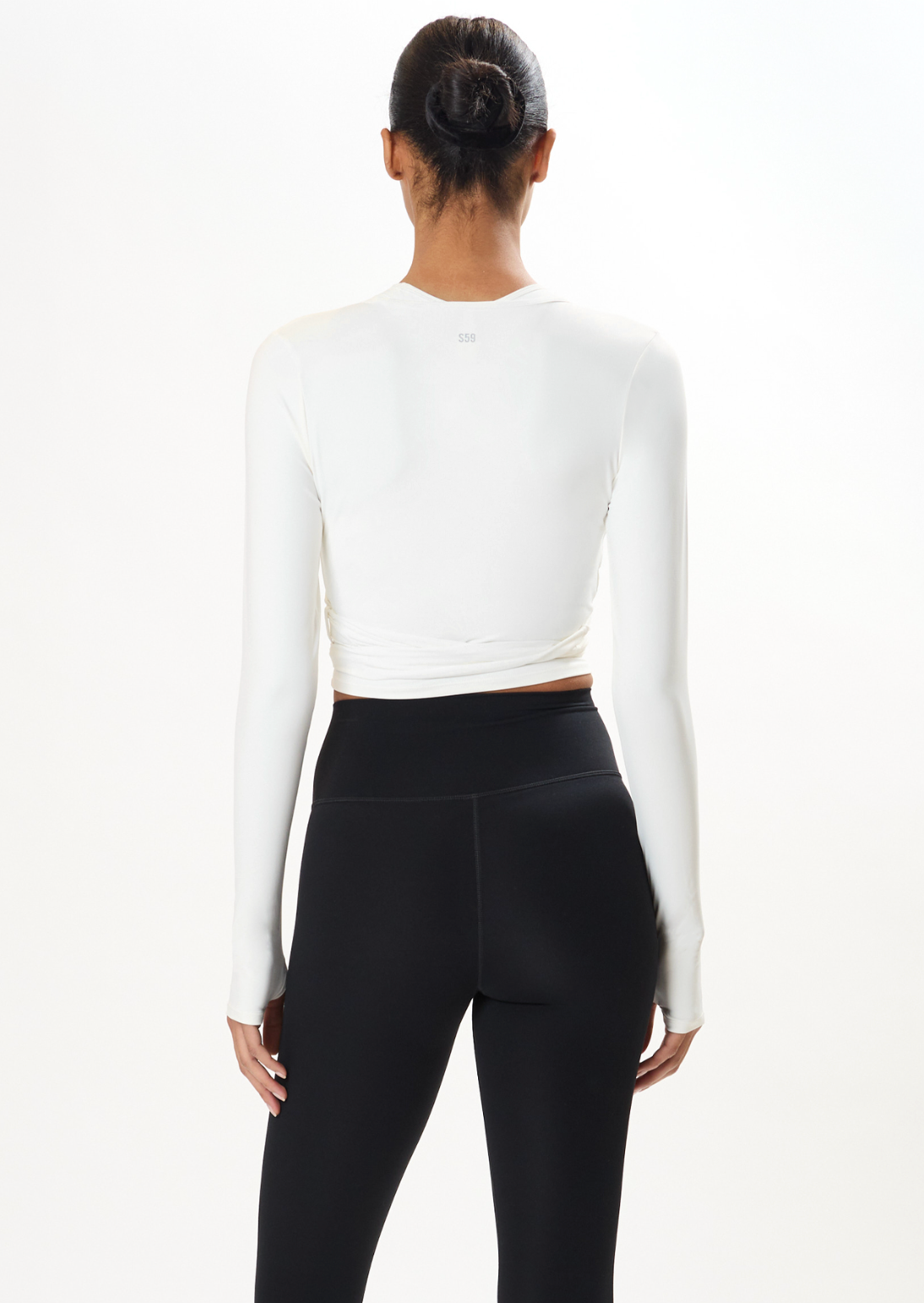 Bella Airweight Wrap - White