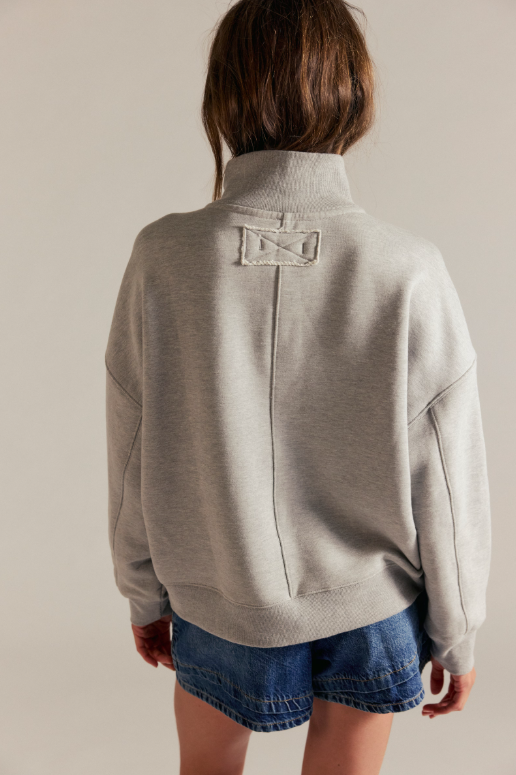 Timeless Pullover - Heather Grey