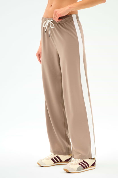 Willow Airweight Wide Leg - Latte