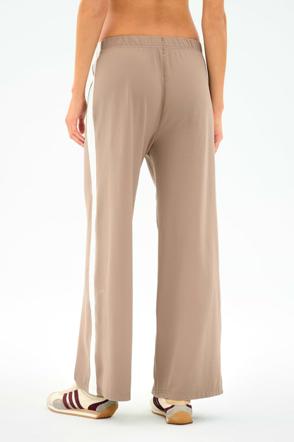 Willow Airweight Wide Leg - Latte