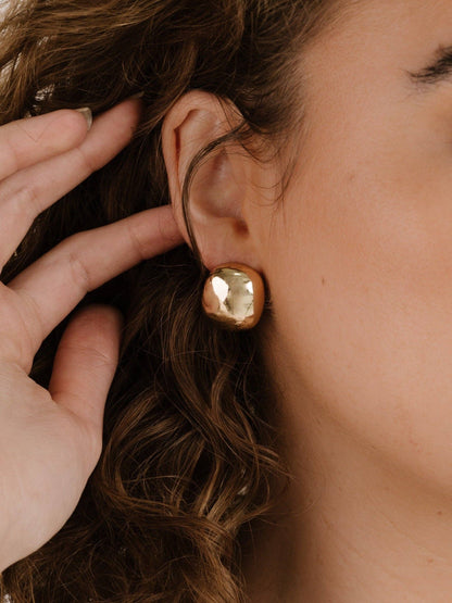 Curved Stud Earrings