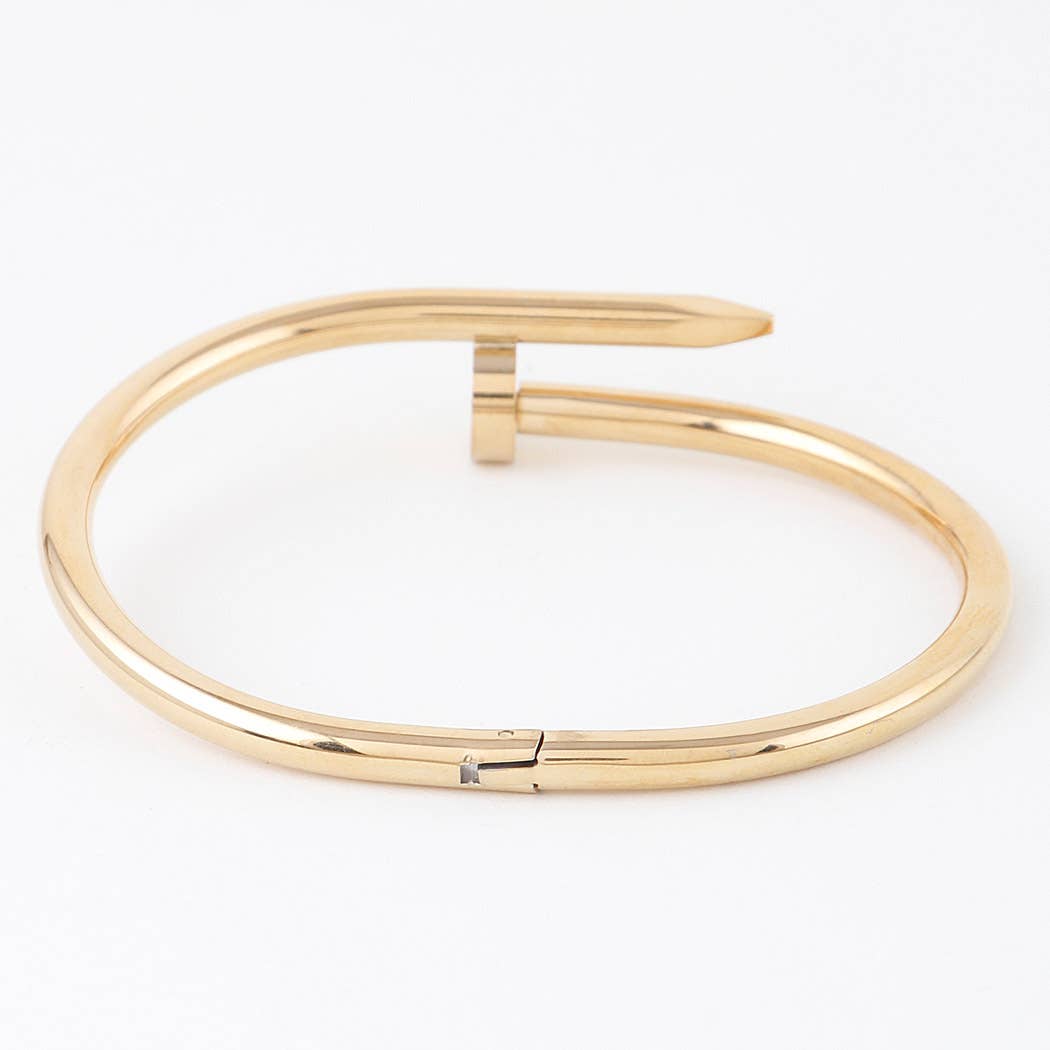 Curved Nail Wrap Bracelet