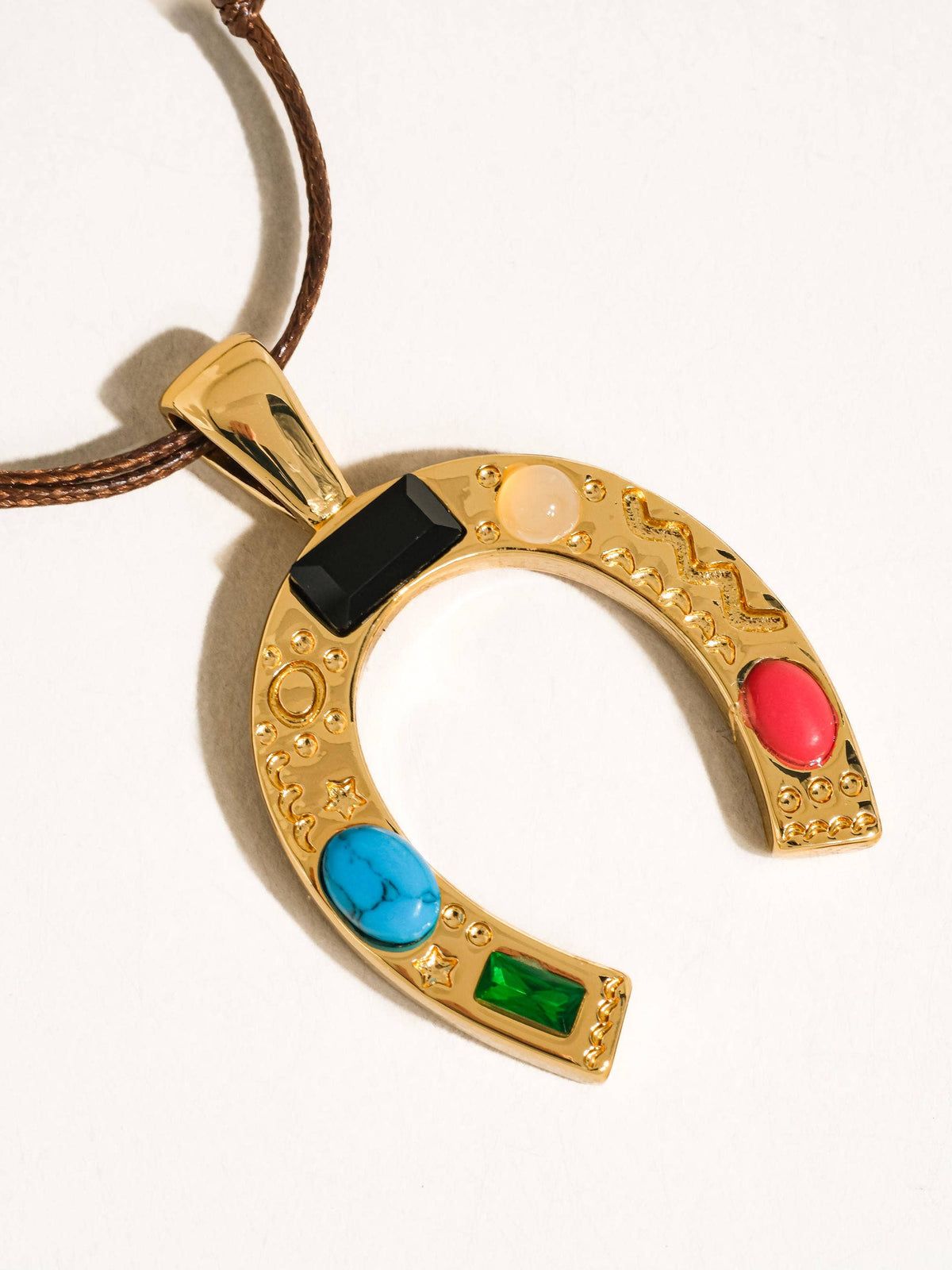 Maribel Horseshoe Necklace