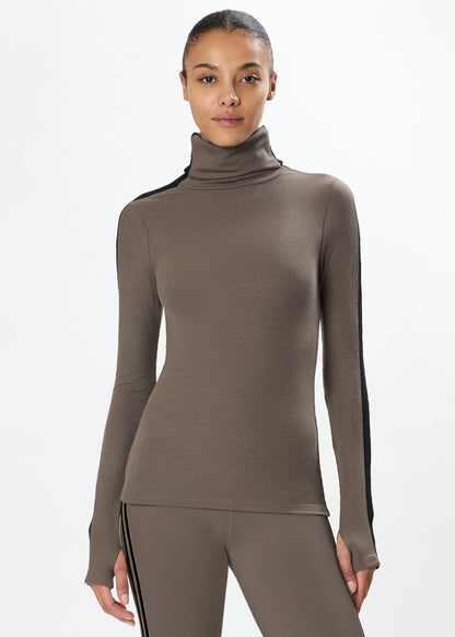 Jackson Rib Turtleneck - Lentil