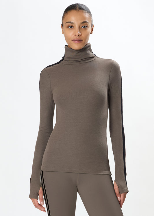 Jackson Rib Turtleneck - Lentil
