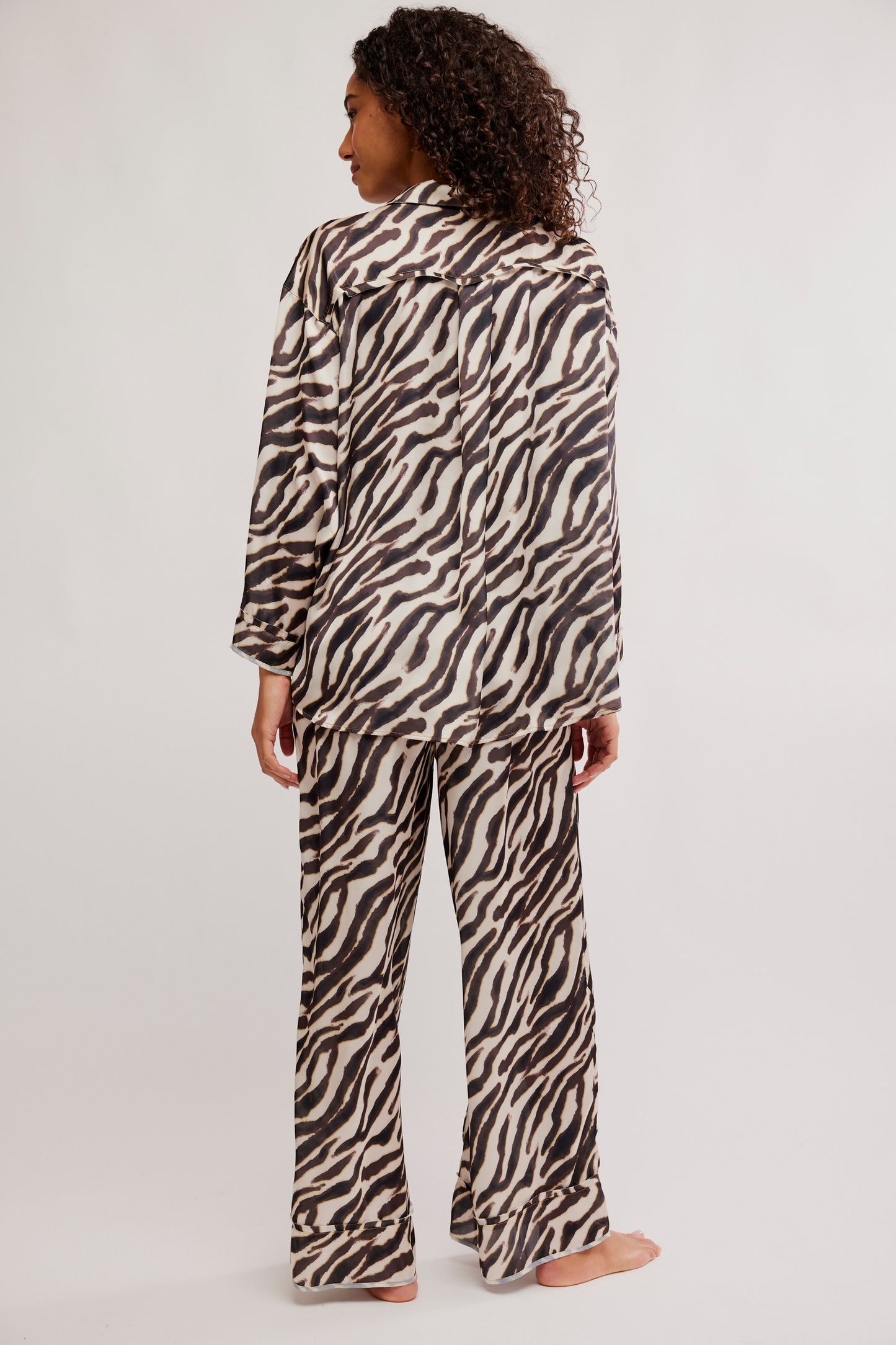 Dreamy Days Pajama Set - Zebra