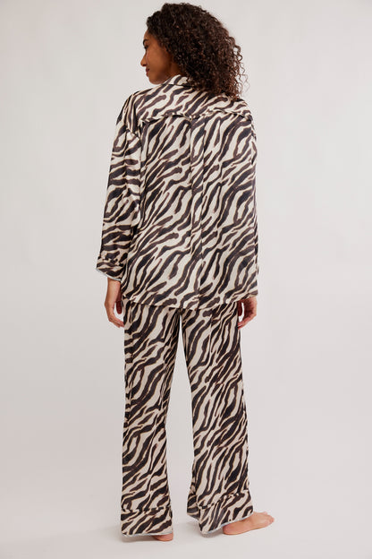 Dreamy Days Pajama Set - Zebra