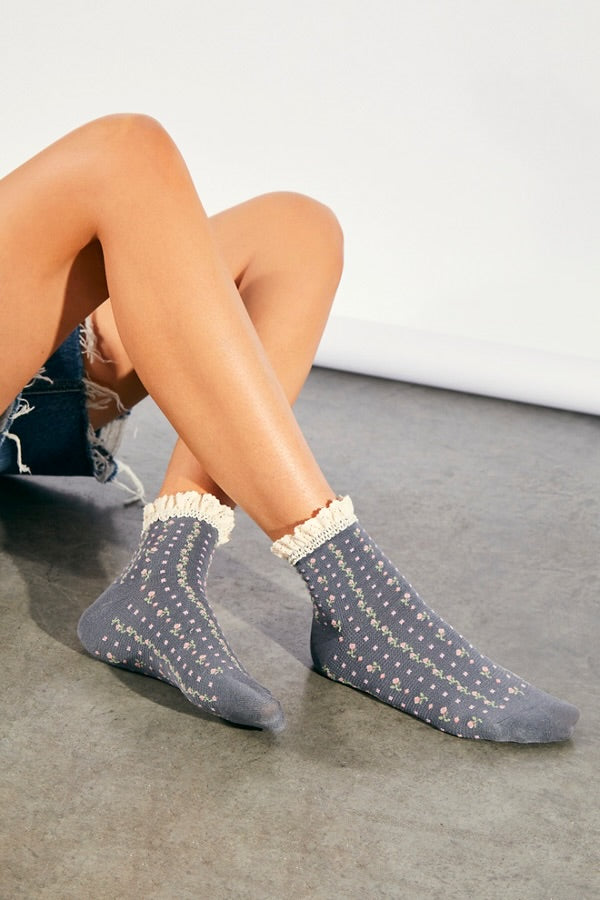 Rosebud Waffle Knit Sock - Charcoal
