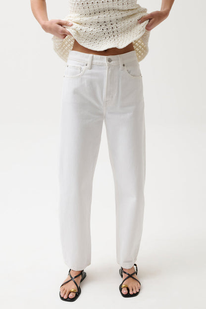 Wes Barrel Jean - Vivid White