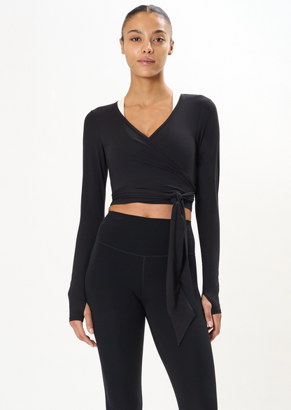 Bella Airweight Wrap - Black