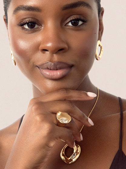 Liquid Crystal Statement Ring
