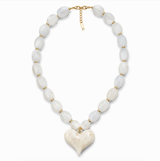 Almafi White Heart Chunky Necklace